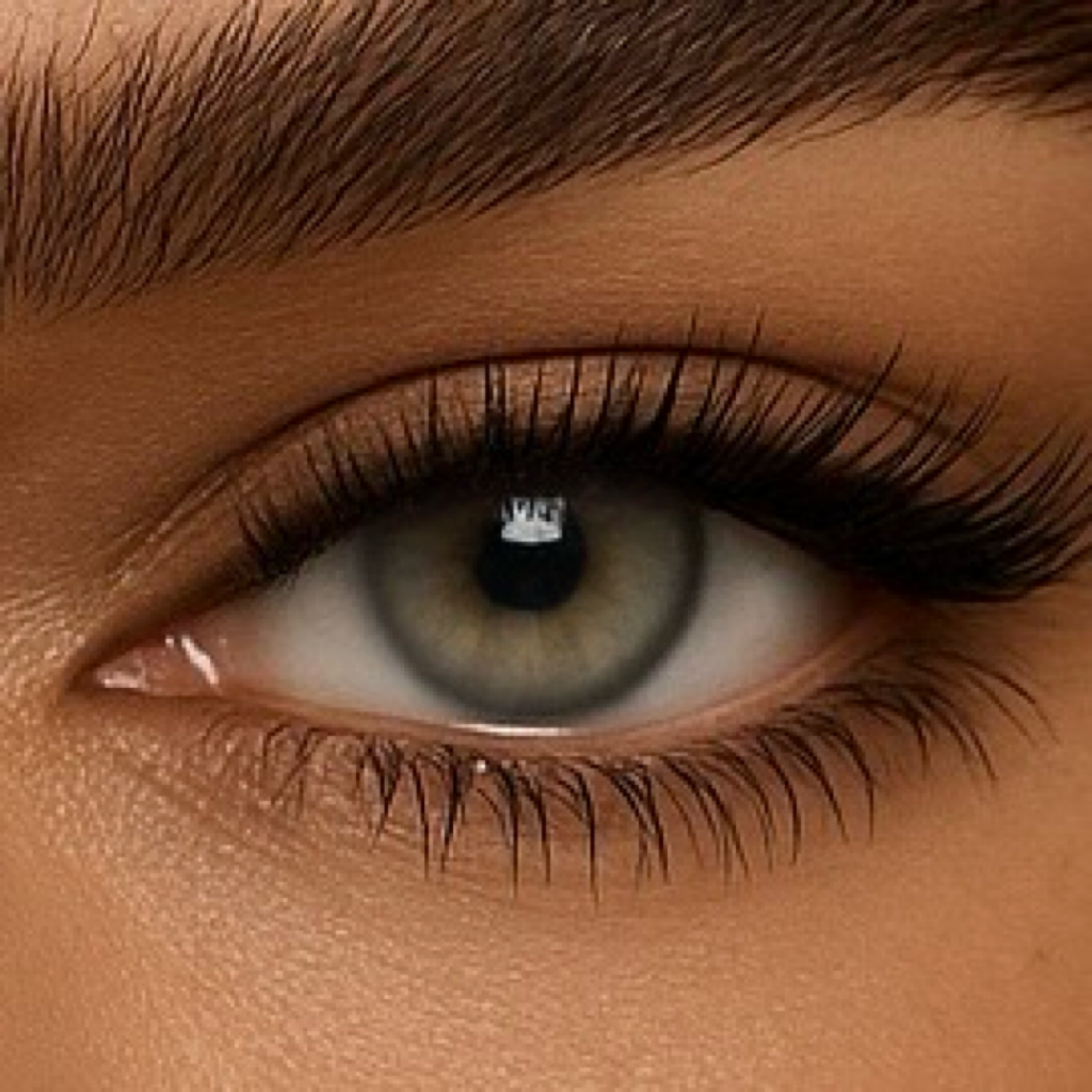<strong> Grey Eyes</strong>