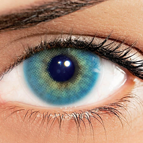 billionairebeauties-solotica-australia-melbourne-hidrocor-topazio-blue-skyblue-contact-lens-coloured-eyes