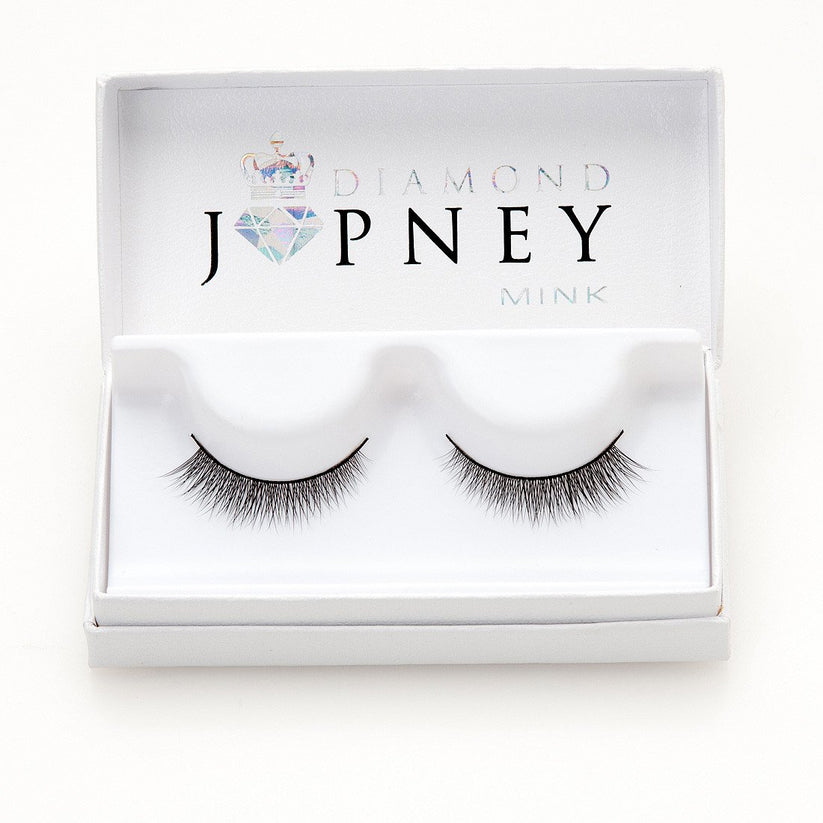 Asian Persuasion Mink Lashes with a bold, striking look for dramatic eye enhancement