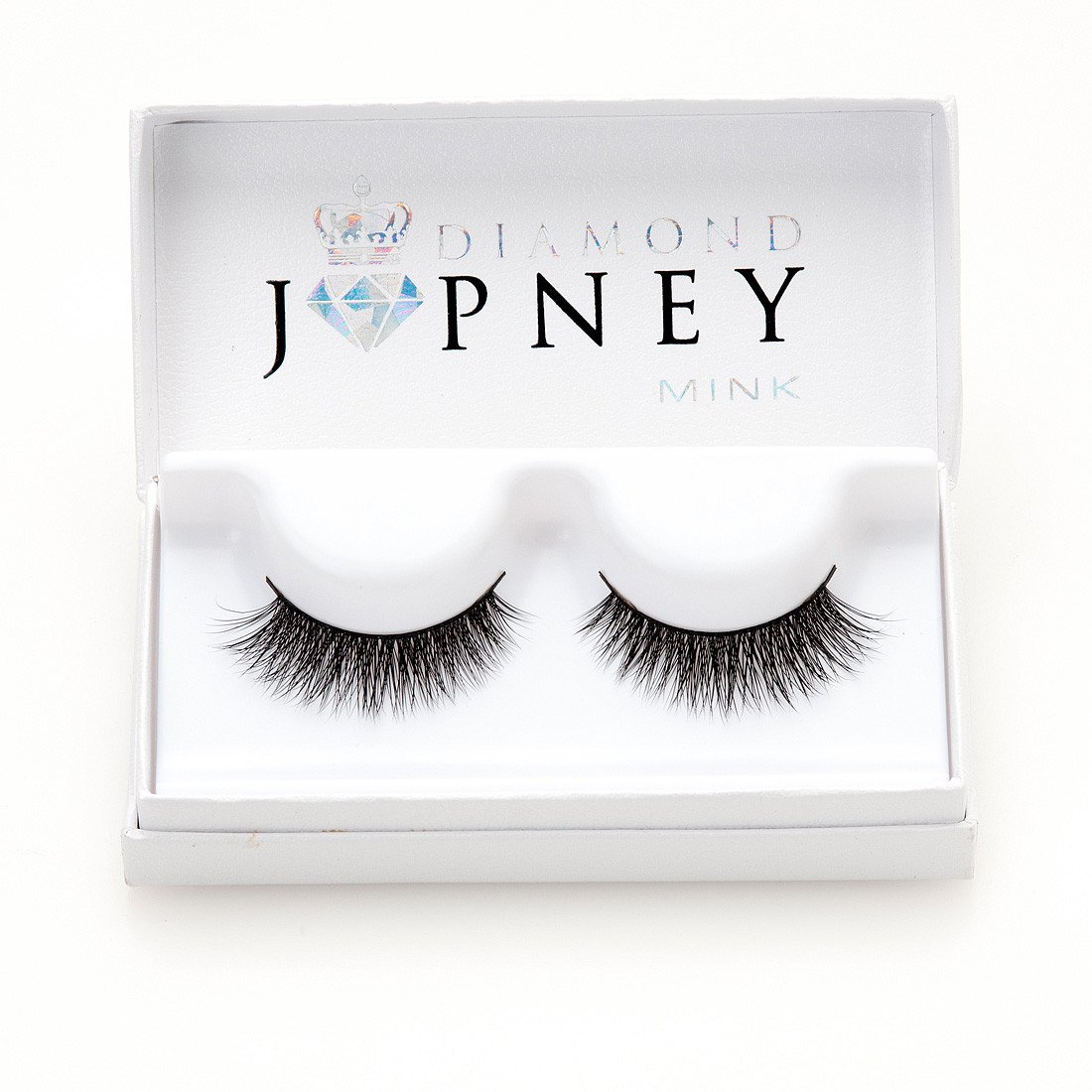 Best high-volume mink strip lashes designed for bold, glamorous beauty lovers.