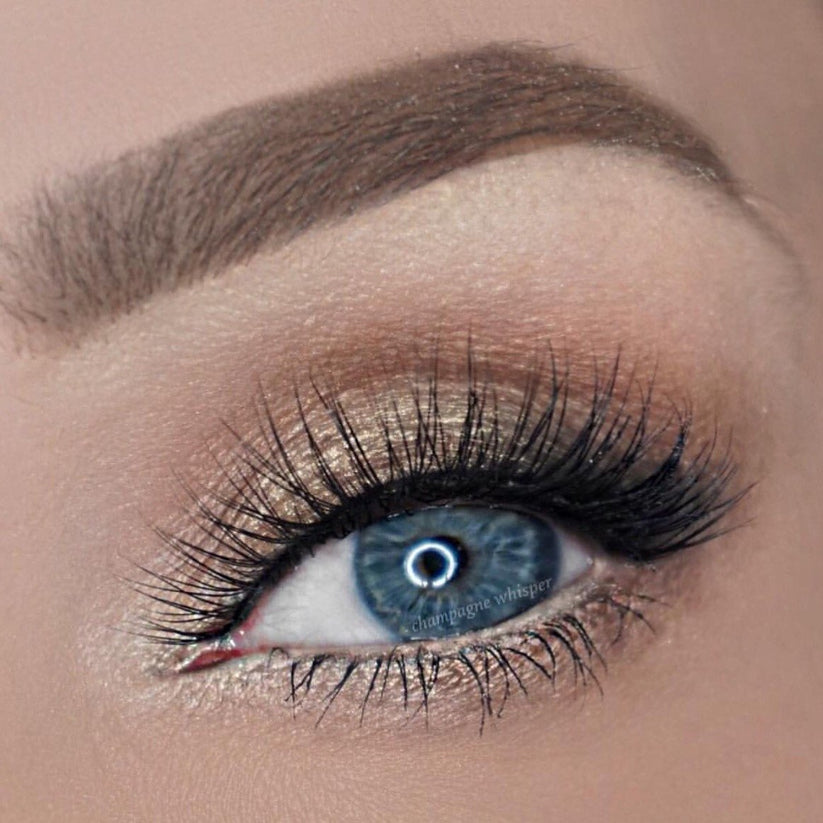 Best lightweight mink lashes offering subtle volume and an elegant finish.